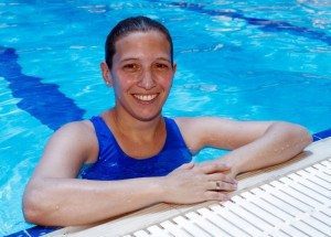 סינדי דויטשר - מאמנת שחייה