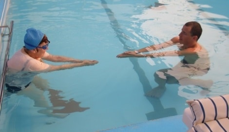 לימוד שחייה למבוגרים