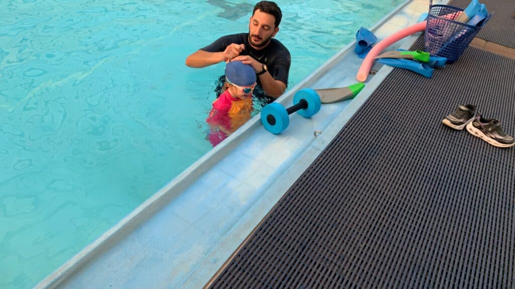 Aviv Peretz אביב פרץ מדריך שחייה עולם המים נשר (2)